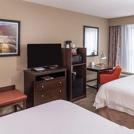 Hampton Inn&Suites Charlotte Arrowood Extérieur photo