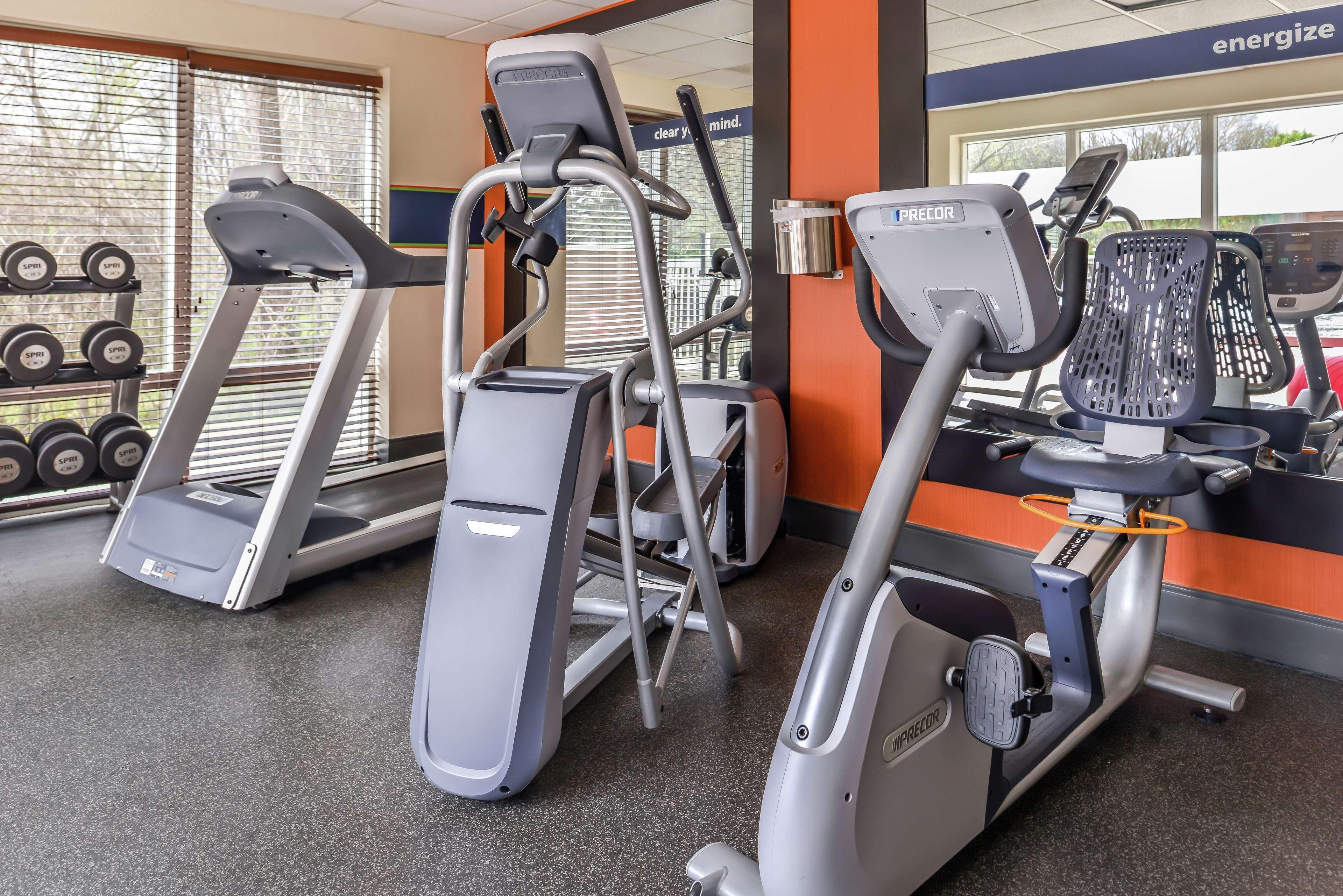Hampton Inn&Suites Charlotte Arrowood Extérieur photo