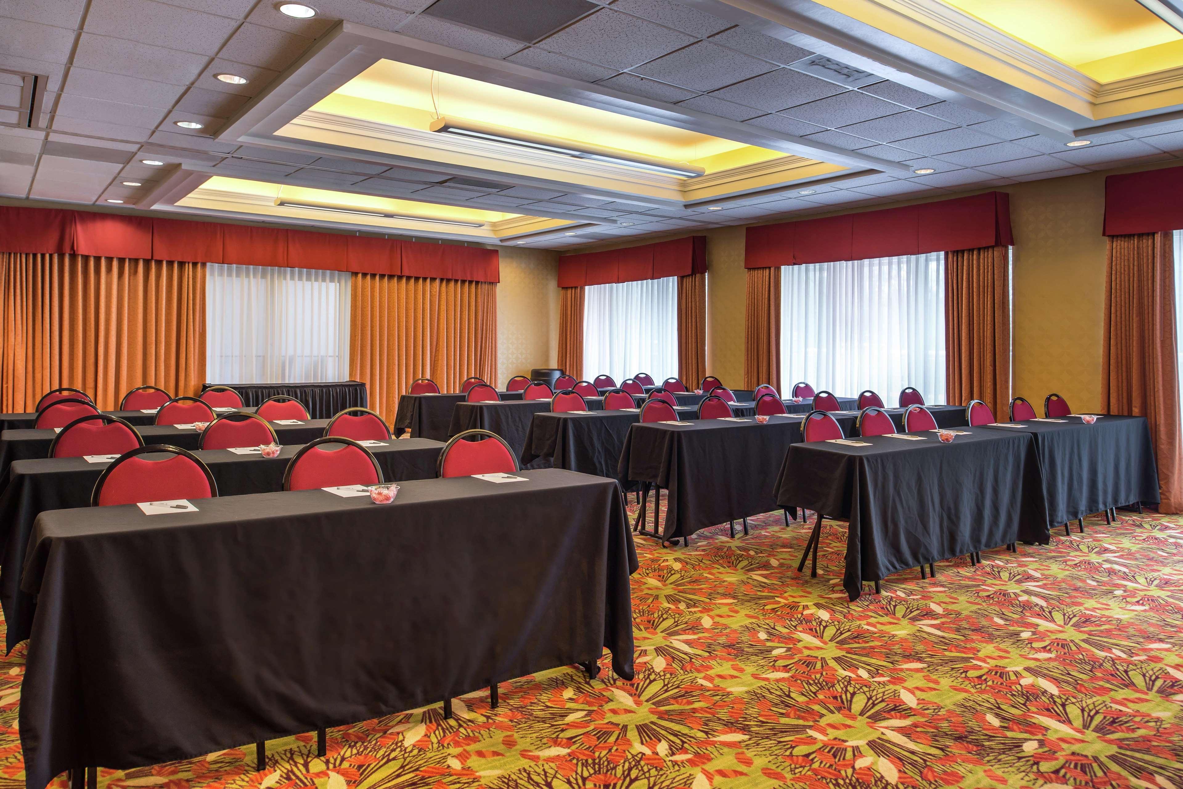 Hampton Inn&Suites Charlotte Arrowood Extérieur photo