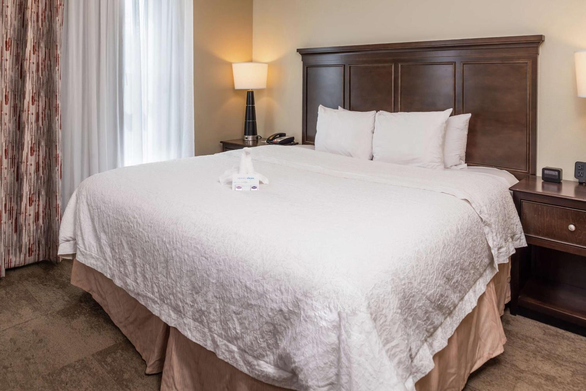 Hampton Inn&Suites Charlotte Arrowood Extérieur photo