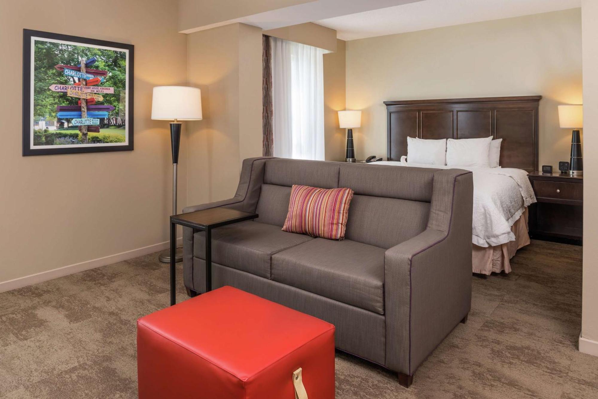 Hampton Inn&Suites Charlotte Arrowood Extérieur photo