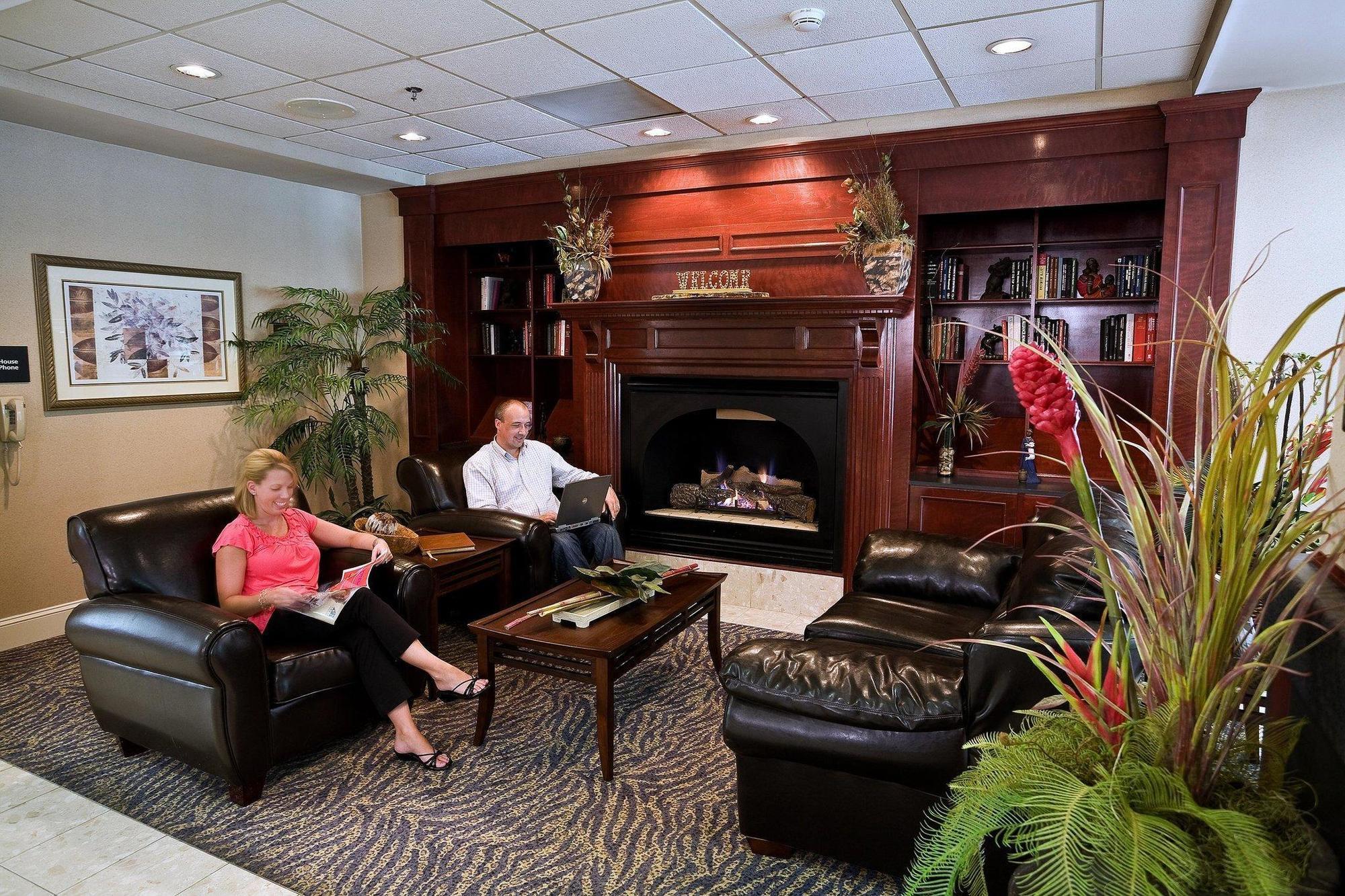 Hampton Inn&Suites Charlotte Arrowood Extérieur photo